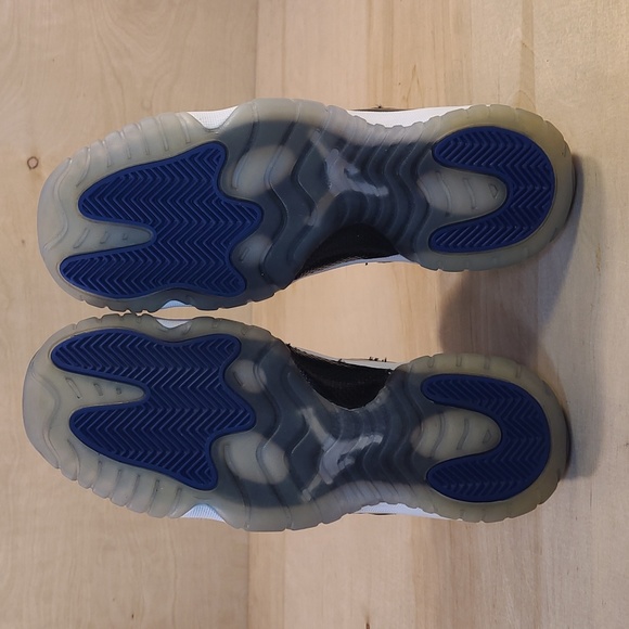 Air Jordan 11 Retro Space Jams 2016 Black Purple Shoes 378038-008 - Picture 8 of 10